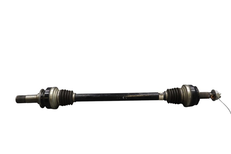 17-19 Alfa Romeo Giulia Rear Right Side Axle CV Half Shaft Driveshaft Oem