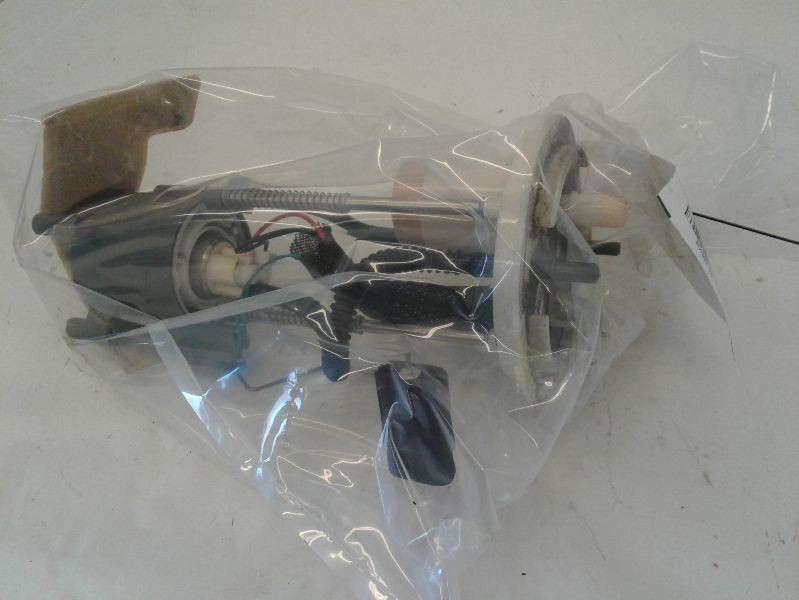 2009 Lincoln Navigator fuel pump assembly 5.4L 3V 131" extended wheelbase