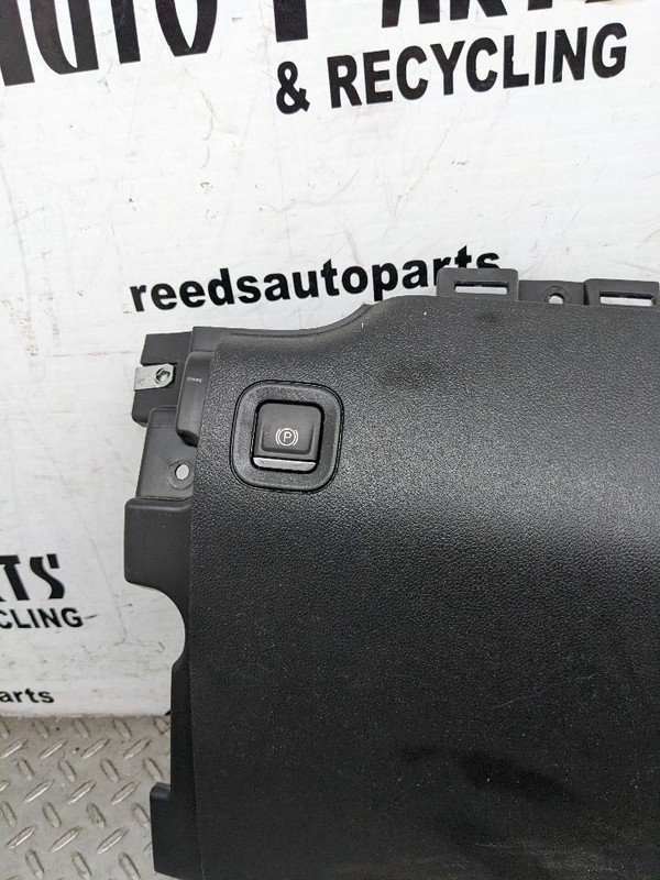 84487345 OEM GM Knee Bolster Panel 2019-2023 Sierra Silverado 1192700