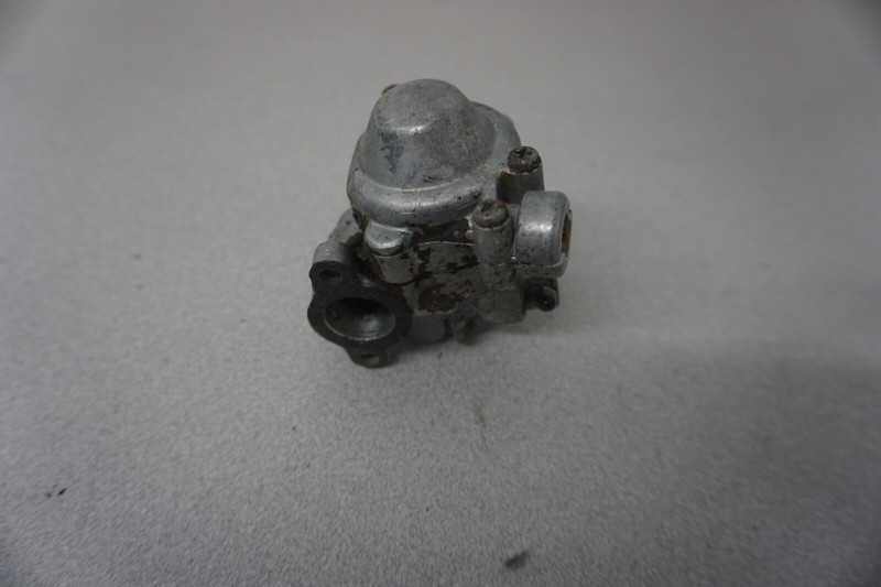 1981 Yamaha OEM Oil Pump Ass'y SRX 440 Yamaha Snowmobile 1981 SRX440E Oil Pump