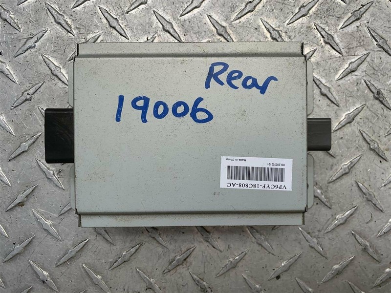 2008 JEEP PATRIOT REAR SPEAKER AMP OEM 6CYF-18C808-AC