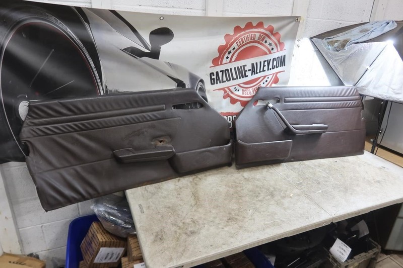 1989 Mercedes 560SL OEM Door Trim Panel Pair Left & Right Brown