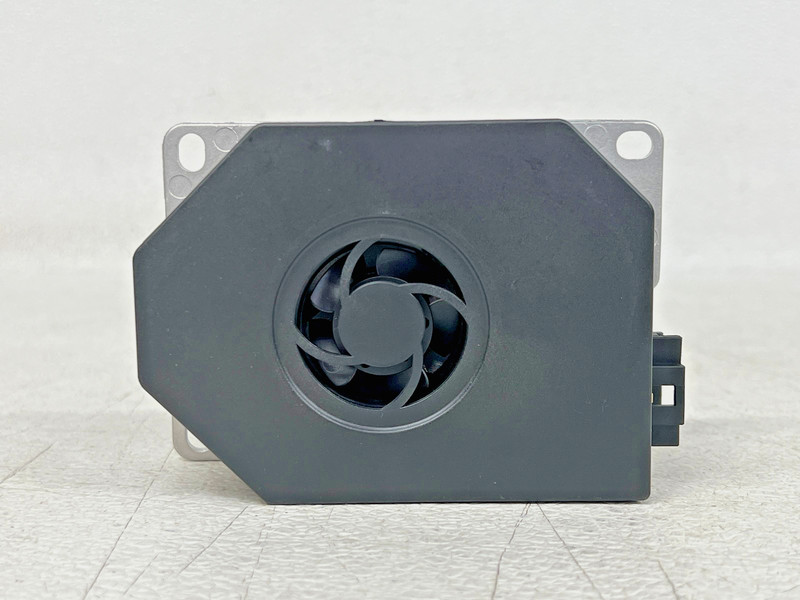 ⭐2016 MERCEDES-BENZ E CLASS SUBWOOFER AMPLIFIER CONTROL MODULE UNIT OEM LOT2713