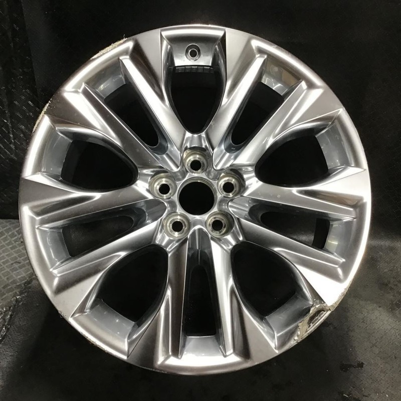 2020-2025 Toyota Highlander 75265 Wheel 20 x 8 Rim Platinum Clad 4260D0E030