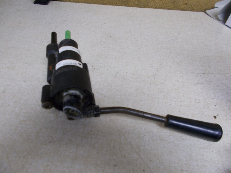 International Bendix 2014415C91 Trailer Brake Valve *FREE SHIPPING*
