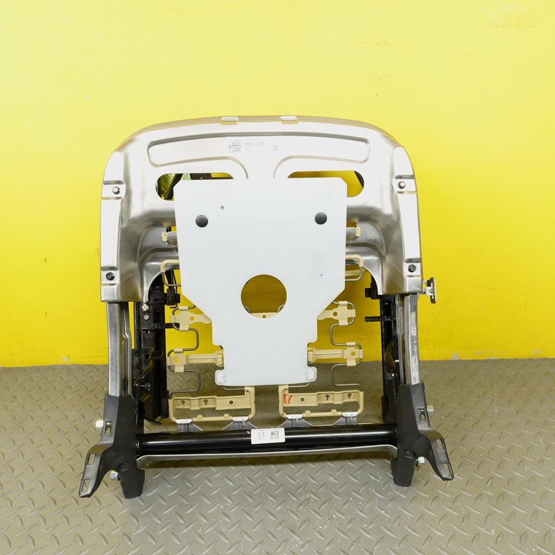 2018-2023 HYUNDAI KONA Front Right Side Seat Lower Frame Track Oem 88600j9080