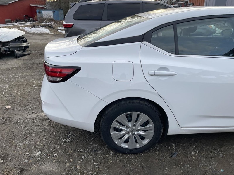 2020-2024 NISSAN SENTRA RIGHT QUARTER PANEL WHITE PC:QM1 2.0L AT FWD 28K S 64259