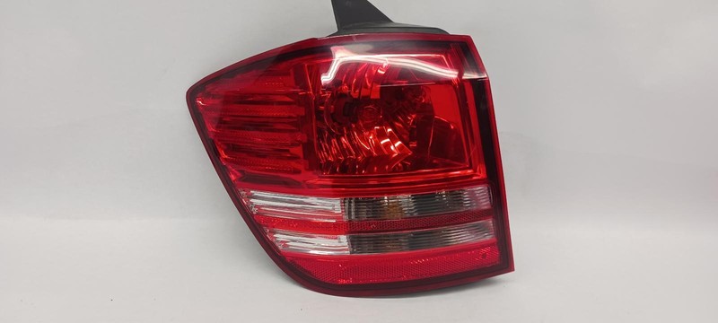 09 DODGE JOURNEY Left driver Taillight quarter mounted OEM