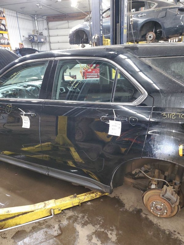 Driver Rear Side Door Without Privacy Tint Glass Fits 12-17 EQUINOX 295242