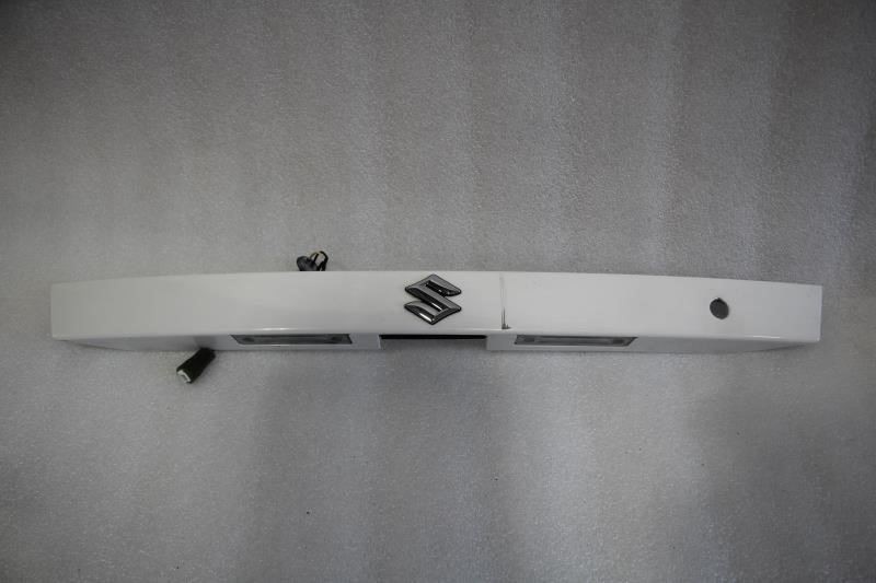 2005 2006 2007 2008 SUZUKI RENO TAIL FINISH PANEL HATCH TRUNK HANDLE TRIM WHITE