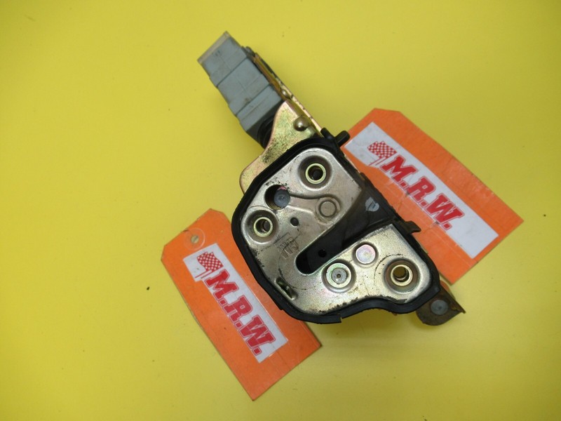 DOOR LATCH LOCK MOTOR Passenger SIDE REAR BACK CAR R RH RS RR for 99-03 SAAB 9-3