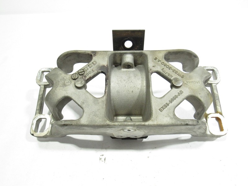 10-15 Jaguar XK XKR 2014 Transmission Mount Crossmember Bracket |:M
