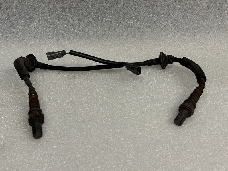 1990-1994 Lexus LS400 Oxygen Sensor OEM 065500-2131 PAIR