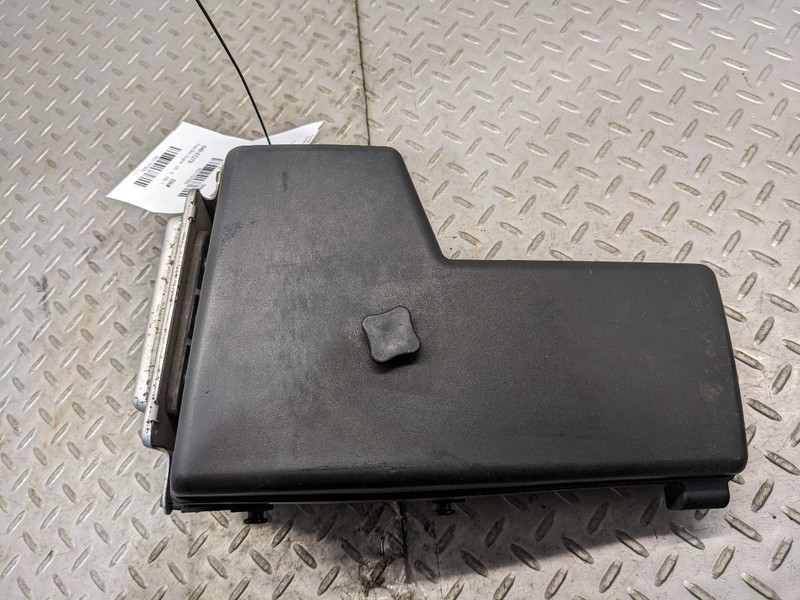 Fuse Box Engine Fits 05-07 DAKOTA 1157005