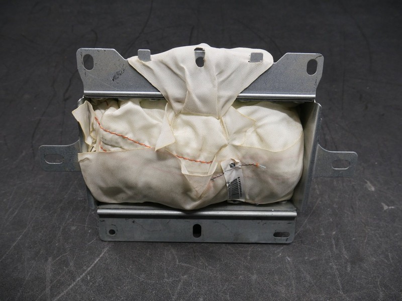 2008-2015 Nissan Armada Right Passenger Dash Airbag SRS 98515ZQ58A OEM