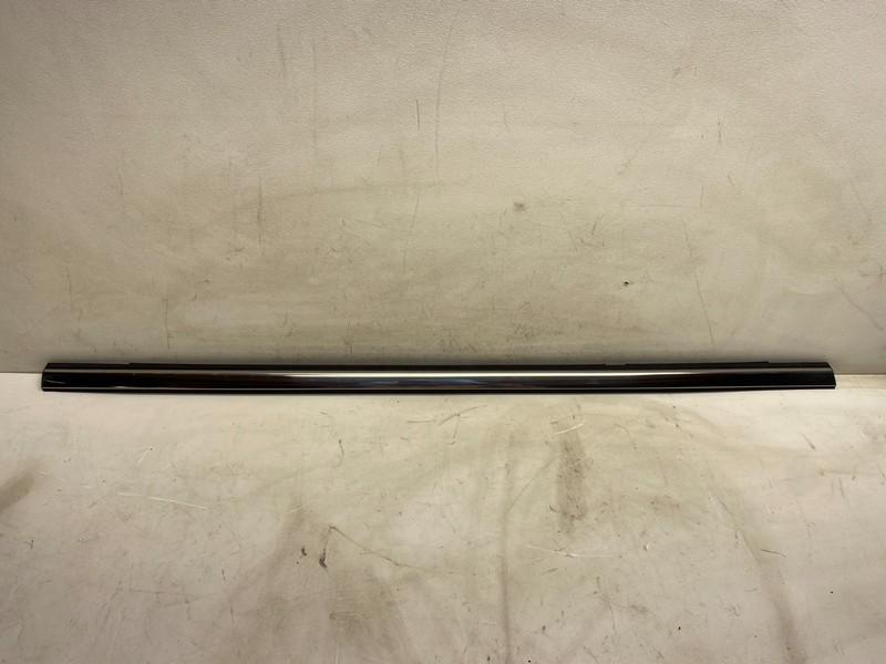 2013-2017 BUICK ENCLAVE LEFT REAR DOOR OUTER BELT MOLDING WINDOW SEAL CHROME OEM