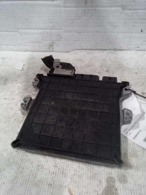 2016 INFINITI Q50 Engine Control Module ECM 3.0L OEM 237035CA0A Used