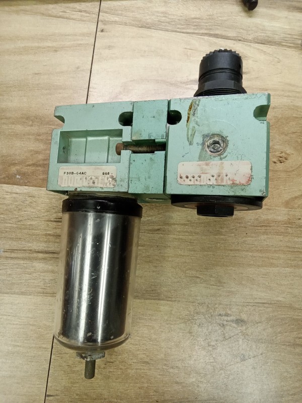 Numatics F30B-04AC Pneumatic Filter W/ R30R-04 Pneumatic Regulator
