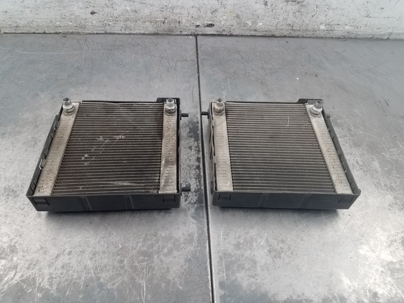 2018 BMW M5 F90 Left / Right Auxiliary Radiator #3968 Z4