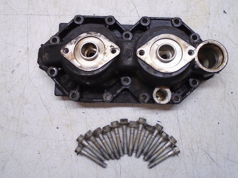 CF3 Evinrude Johnson OMC 90Hp Outboard Cylinder Head, Starboard 5001481