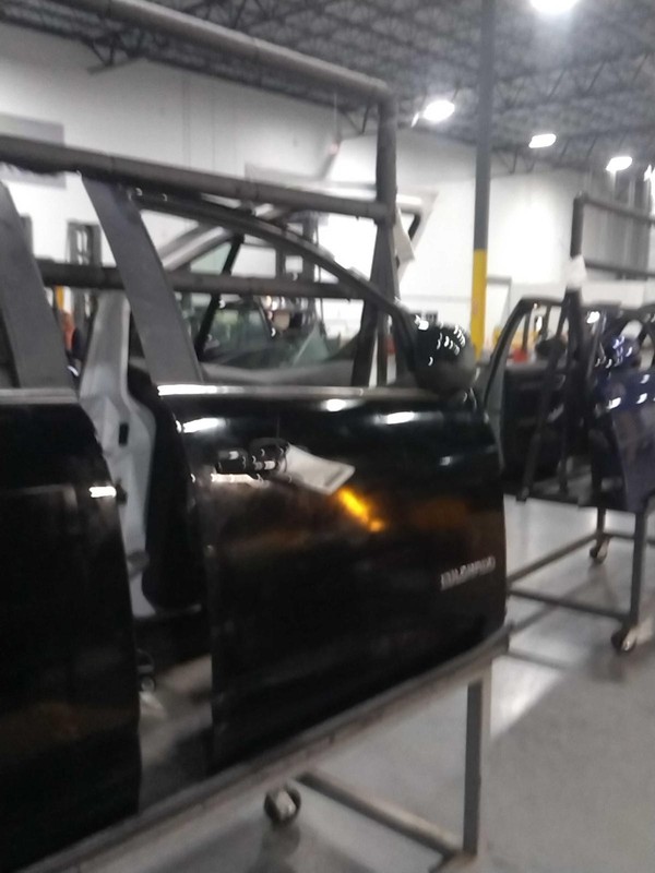 2017 Chevrolet Colorado Front Right Door Black 499627 Used 91K Miles