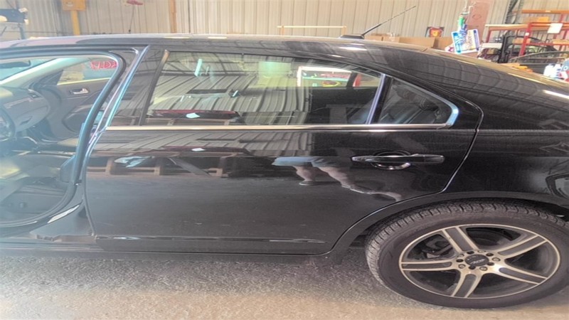 Driver Rear Side Door Without Side Moulding Holes Fits 06-12 FUSION 3531050