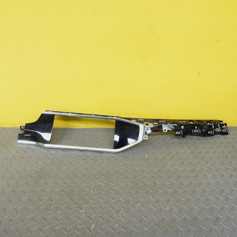2019-2025 AUDI Q3 S-LINE FRONT DASH DISPLAY SCREEN BEZEL TRIM PANEL 83B853190
