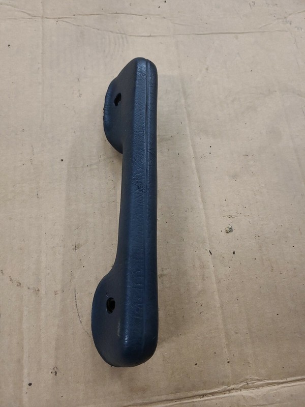 MERCEDES BENZ 220 D/8W115 LEFT FRONT DOOR HANDLE PULL INTERIOR