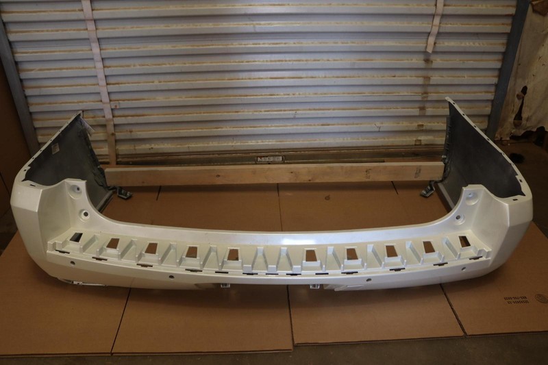 2015-2016 CADILLAC ESCALADE REAR BUMPER COVER COMPLETE OEM
