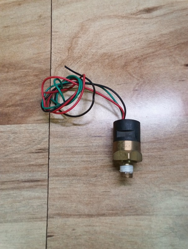 Unbranded Pneumatic Pressure Sensor P019084807
