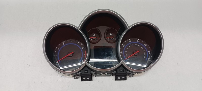 15 CHEVROLET CRUZE Speedometer 26k miles OEM Guaranteed!