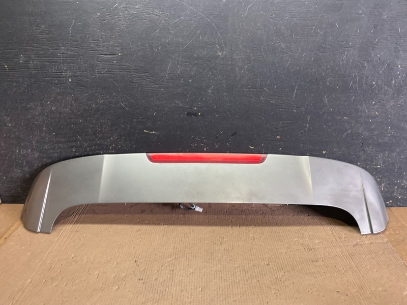 2016 to 2020 Kia Sorento Rear Spoiler Wing Brake Light OEM aa2170 DG