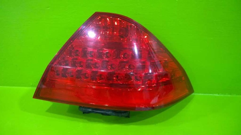 03 04 05 06 07 ACCORD SDN PASSENGER RIGHT TAILLIGHT LAMP OEM 2723-21
