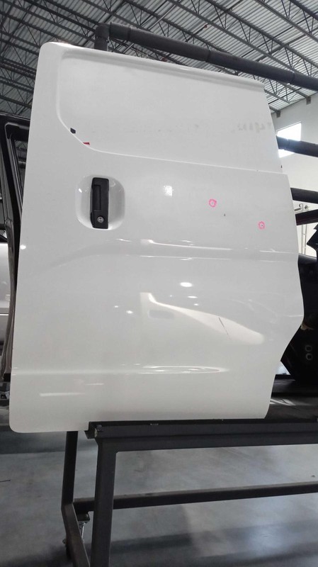 2019 Nissan NV200 Left Door White OEM 118156, 108K Miles, No Warranty