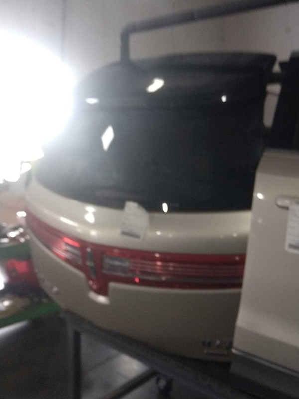 Lincoln MKT 2010 Trunk Lid 90930 3520