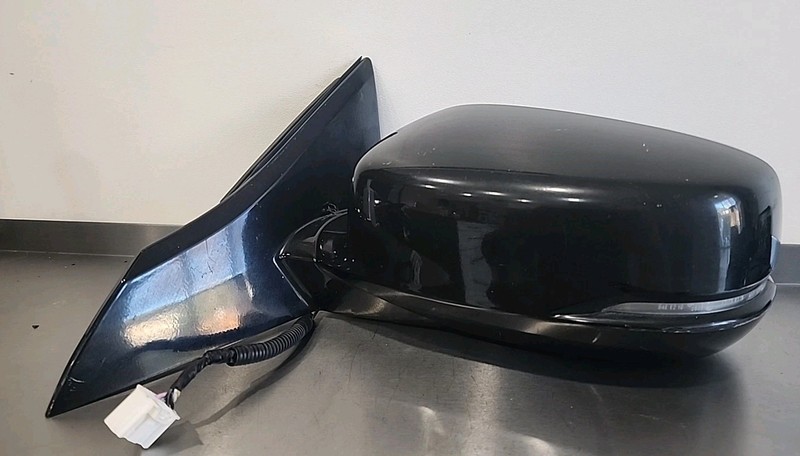 76250T3LA520 | 2013 - 16 Honda Accord Left Mirror TURN SIGNAL Black OEM LH LF