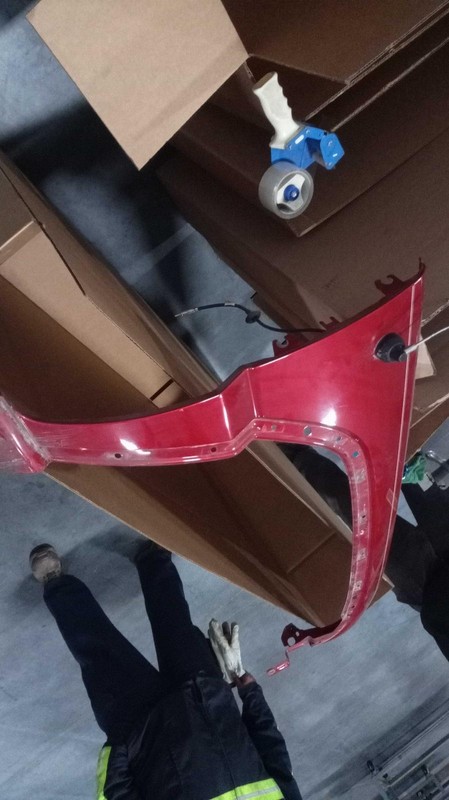 2006 Jeep Liberty Front Right Fender Red OEM 346230 142K Miles