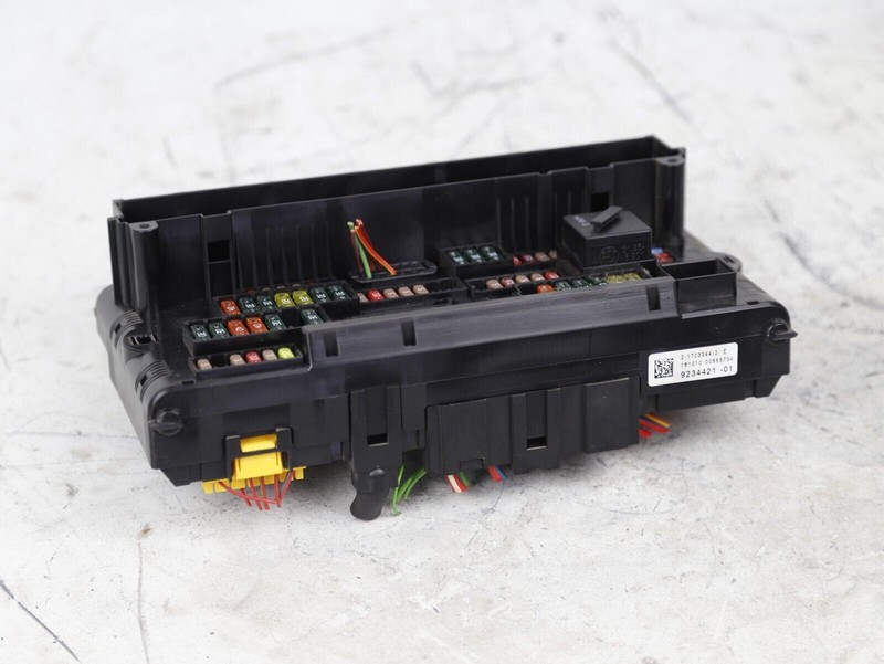 2009-2015 F01 BMW 750LI 750I SAM FUSE BOX RELAY MODULE CONTROL OEM 9234421-01