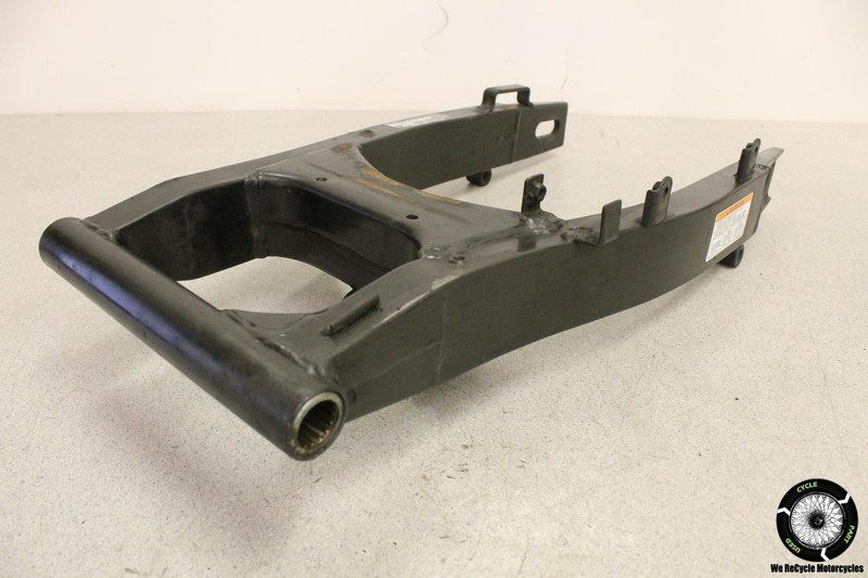 2015 Hyosung GT650R REAR SWINGARM BACK SUSPENSION SWING ARM GT 650 R 15