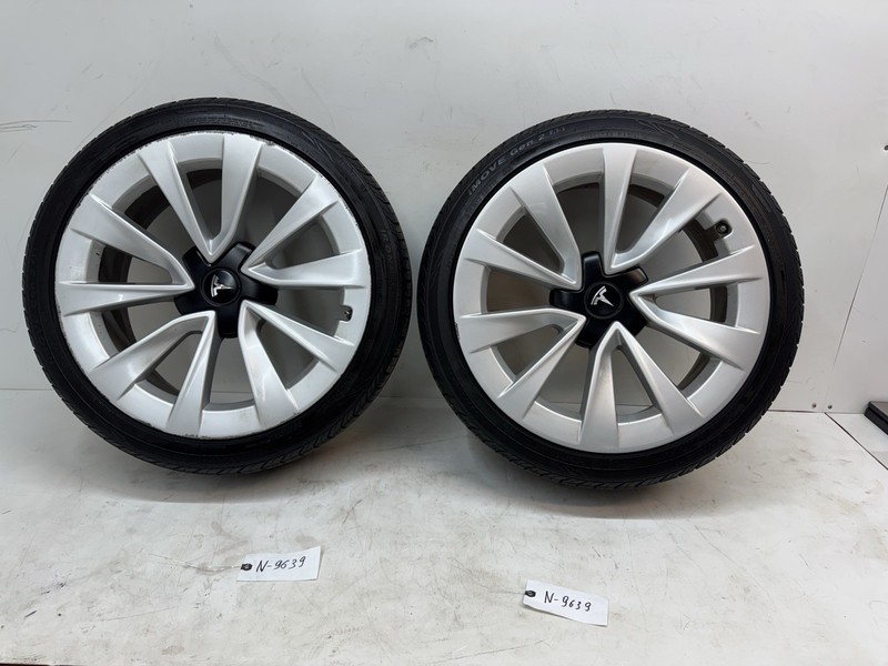 21-23 Model 3 .2 Wheel Rim w/ Ironman Tire 235/40R19 1044264-00-A 9639