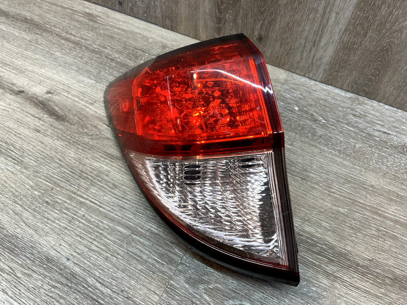 2016-2018 HONDA HR-V LH TAIL LIGHT ASSY OEM