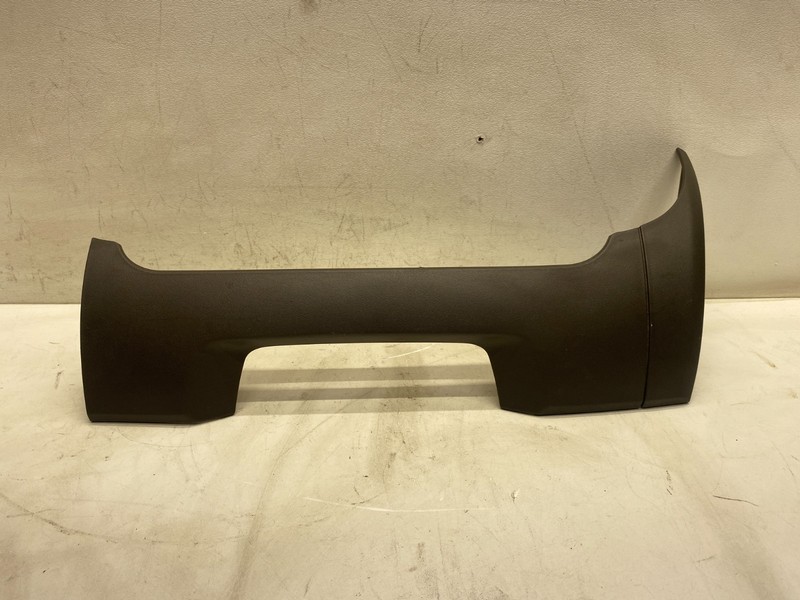 2013-2017 BUICK ENCLAVE RIGHT FRONT SEAT LOWER TRIM COVER PANEL BROWN OEM