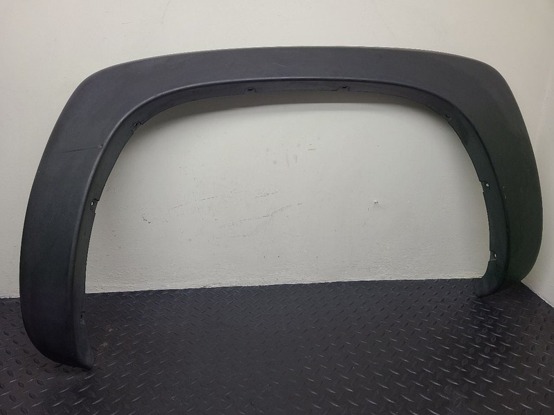 01-07 Chevrolet Silverado Rear Left Wheel House Flare Textured OEM 10374844