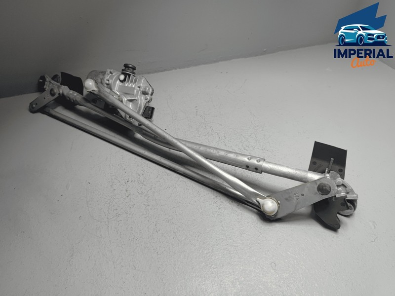 Toyota Camry Front Windshield Wiper Transmission Linkage w/Motor OEM 2018-2020