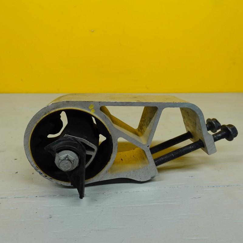 2017-2025 CADILLAC XT5 Rear Back Transmission Mount 85157577