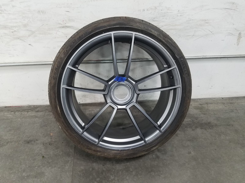 2022 Porsche 911 Turbo S 992 Front 20" Centerlock Wheel / Tire #4714 KK2