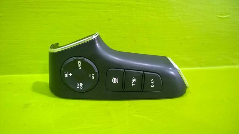 09 GENESIS CRUISE CONTROL WHEEL SWITCH OEM 3430-17