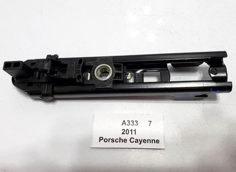 ✅ 11-18 OEM Porsche Cayenne 958 Front Right Passenger Seat Belt Height Adjuster