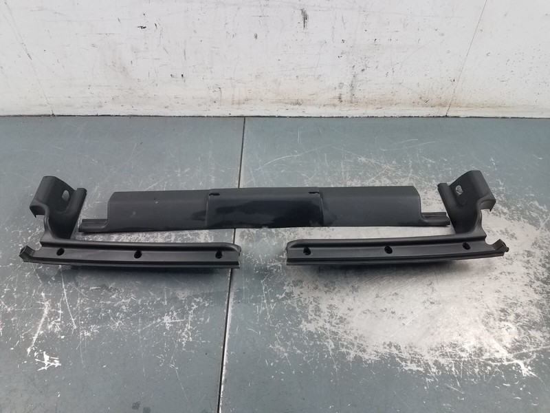 2003 Jeep Wrangler TJ Rubicon Windshield Frame Interior Trim Panels #6608 Q3