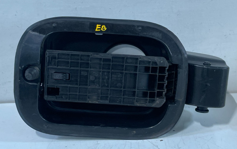 20-22 HYUNDAI PALISADE FUEL GAS TANK FILLER DOOR POCKET HOUSING COVER # 103070